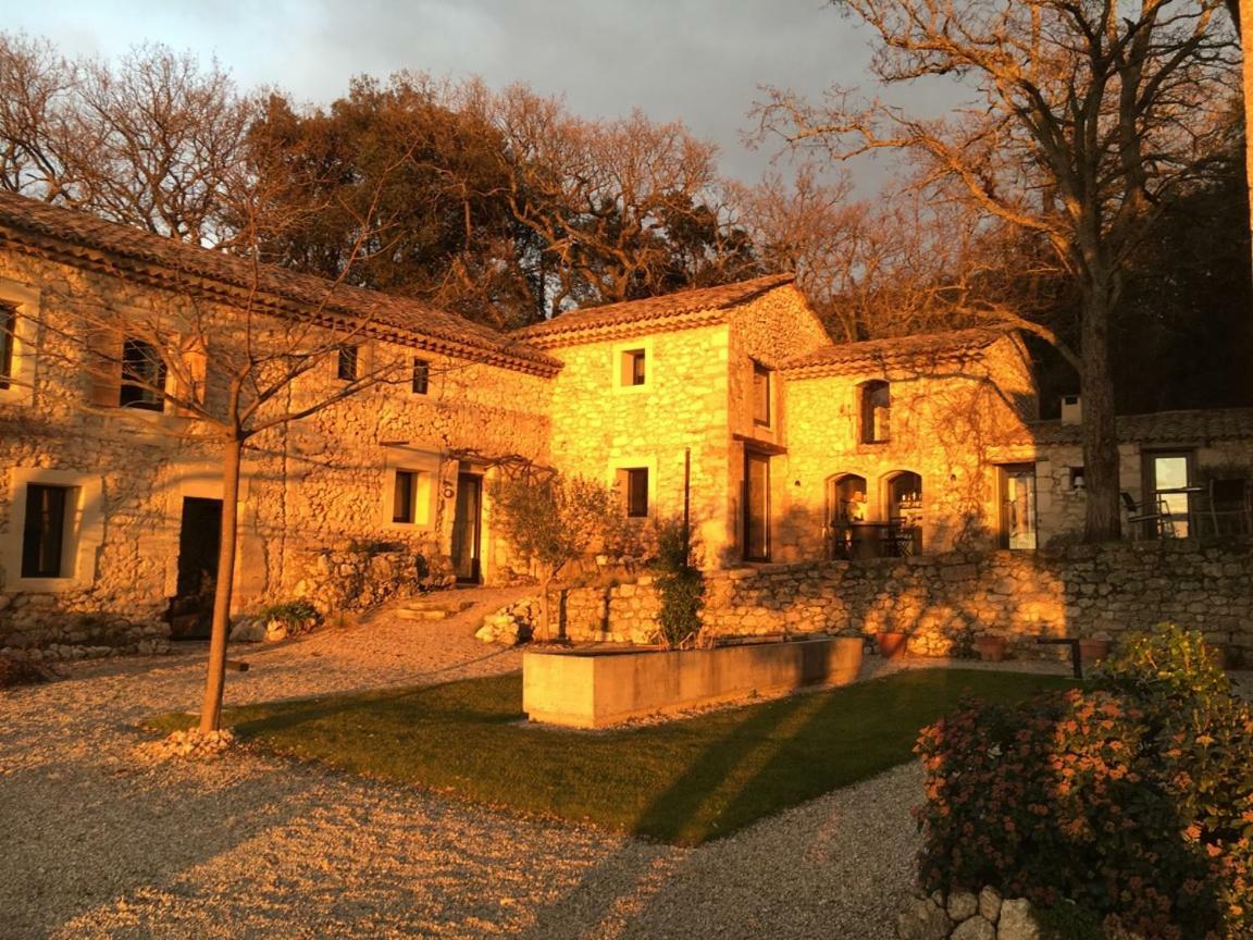 Bed and Breakfast Les Esplanes Ла-Гард-Адэмар Экстерьер фото